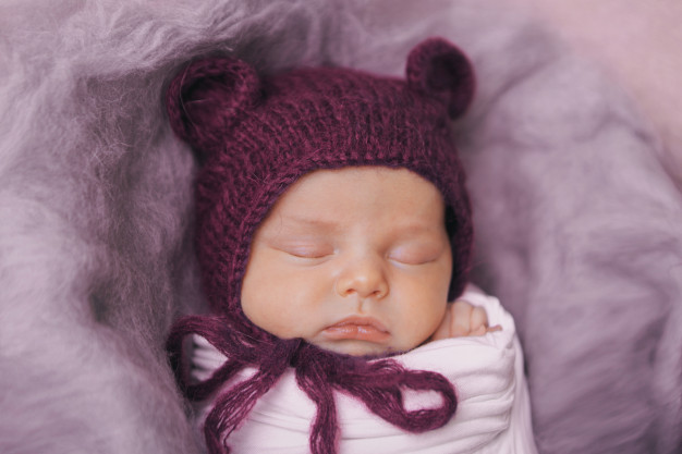 Neonato che dorme